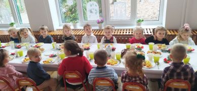 ilustracja do wpisu 
Pierwsza przedszkolna wigilia maluszków