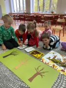 ilustracja do wpisu 
Czym się żywią drzewa?