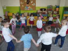 ilustracja do wpisu 
Urodziny Wiktorii 💐💐💐