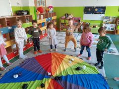 większy obrazek nr 27