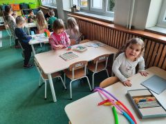 większy obrazek nr 77