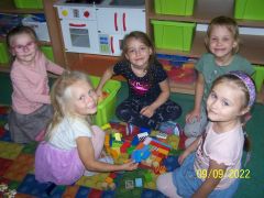 ilustracja do wpisu 
" Nasze przedszkole"- zabawa konstrukcyjna