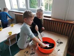 ilustracja do wpisu 
Wielkanocna trawka